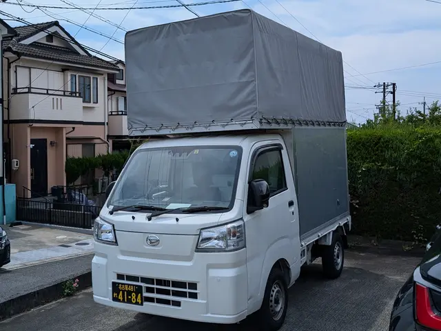 愛知県3店舗あり。低価格、安心、安全な作業をお約束します。2名～3名にて作業サービスの画像