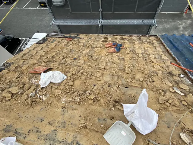 大手での経験豊富◎保証付き◎10年以上の信頼と実績、1000件以上の屋根修理！サービスの画像