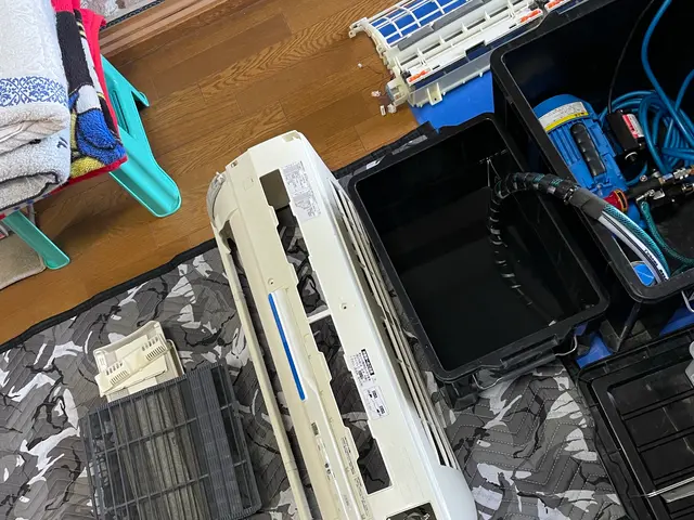 冬のエアコン使用前に☆出店記念実施中！実績10年以上・安心保険加入＆エコ洗剤使用サービスの画像