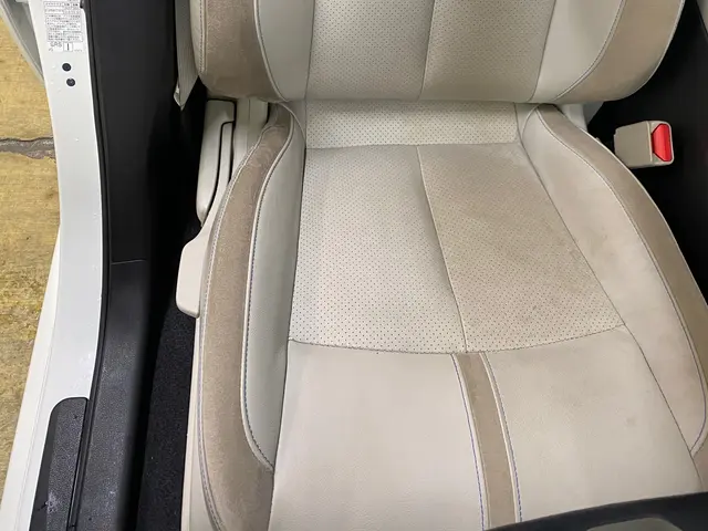 嘔吐など部分作業可能でございます。日程の空きが無くても一度お問い合わせください!サービスの画像