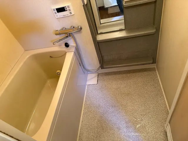 元プロキックボクサーの清掃！作業中のセキュリティー面はご安心下さいませ。サービスの画像