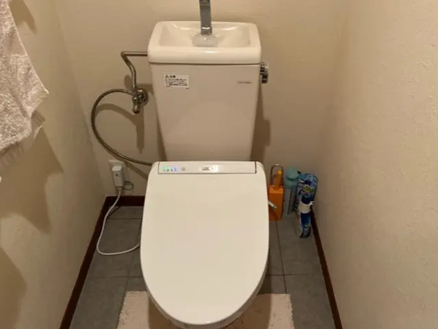 ウォシュレット取付なら【国家資格】である給水装置工事主任技術者にお任せ下さい！！サービスの画像