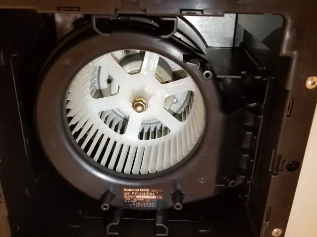 鏡ウロコ取り無料●カード決済、ペイペイ可●ハウスクリーニング士がお伺い　新座市発サービスの画像