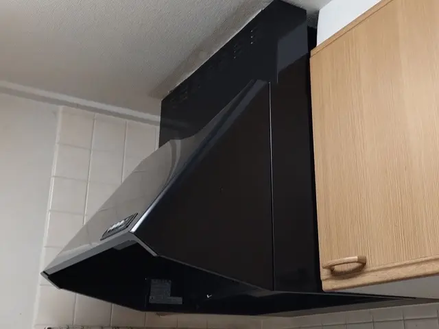 丁寧に施工いたします。土日祝日可。工事の損害保険加入サービスの画像