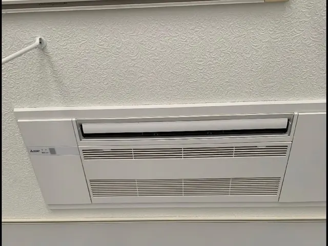 ★ご自宅の天井埋め込み1方向のエアコンクリーニングでカビや臭いを徹底洗浄サービスの画像