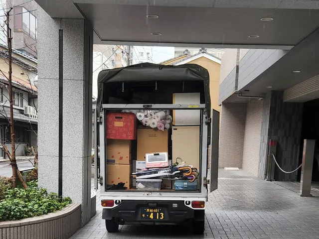 業界歴40年！作業外注一切なし◎安心の損害保険加入済み！女性スタッフ同行OK！サービスの画像