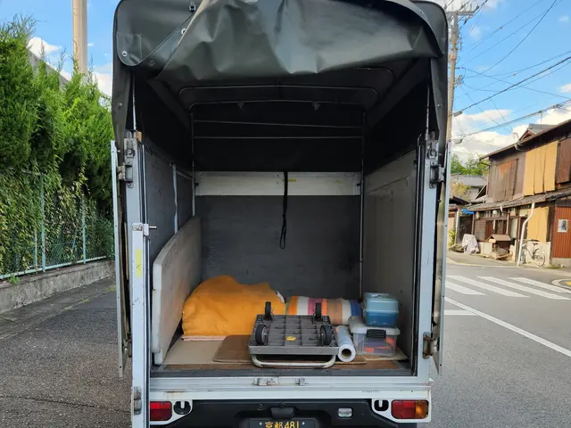 業界歴40年！作業外注一切なし◎安心の損害保険加入済み！女性スタッフ同行OK！サービスの画像