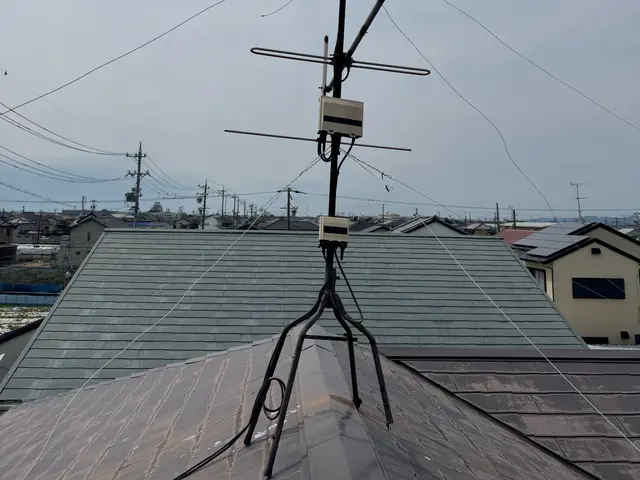 【チャットの写真等で見積り】女性同行可◎損保加入◎仕上がり綺麗◎高所作業車保有◎サービスの画像