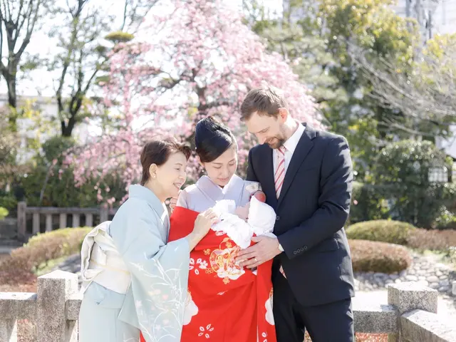 お宮参り神社に同行撮影します！一生宝物になる写真をお届けします。サービスの画像