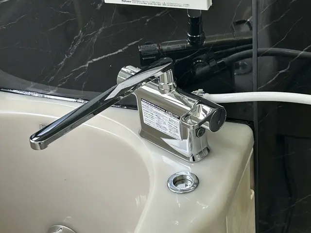 シャワー水栓交換サービスの画像