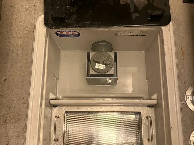 ★マニュフェスト不要★ 早く、安価に綺麗にします！サービスの画像