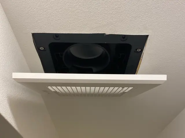 【損害保険加入済みで安心◎】営業時間外・対応地域外のご相談も受付可能です！サービスの画像