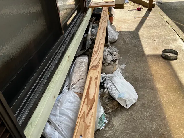 ウッドデッキ塗装・メンテナンス(濡れ縁の補修、塗装も可能)サービスの画像