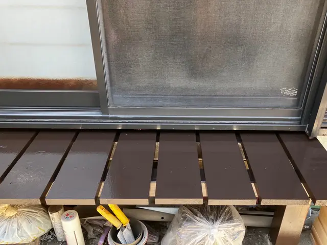 ウッドデッキ塗装・メンテナンス(濡れ縁の補修、塗装も可能)サービスの画像