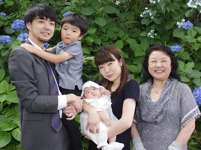 お宮参りの出張撮影　かわいい姿をステキ写真で一生の思い出に