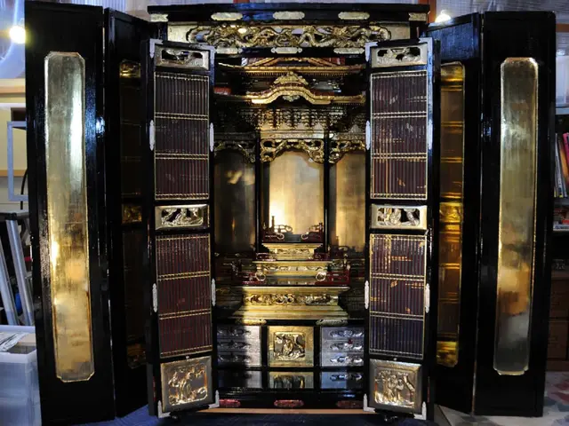 完全修復から簡単なクリーニングまで対応させていただいております。サービスの画像