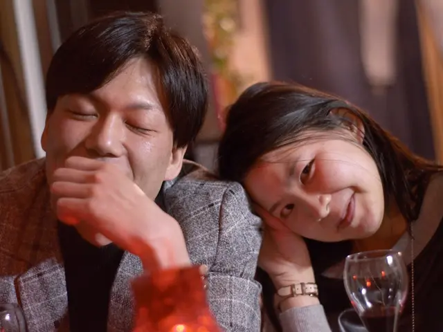 写真館のような撮影ではなく、日常の延長が素敵に映る様な味わいある一枚を撮影します