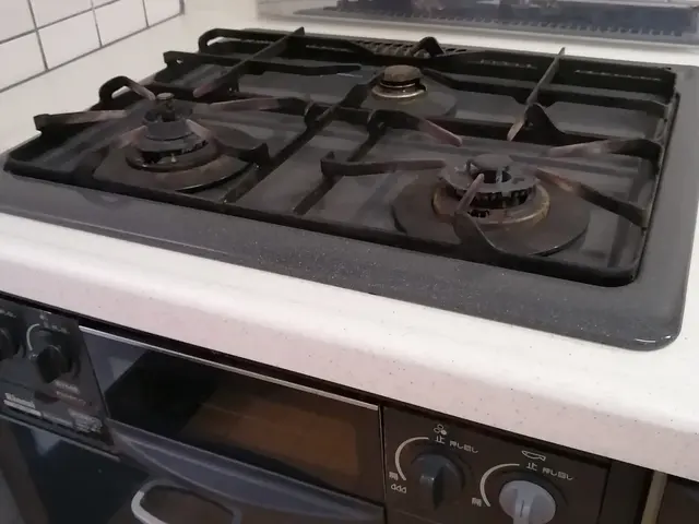 和歌山発◆地域密着だから施工後も安心！さくら住設・コンロ取替は格安丁寧工事で安心サービスの画像