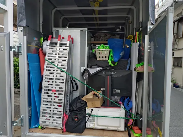 今すぐお部屋をスッキリ断捨離！安心サポート！エアコン買取4000円当日回収OK！サービスの画像