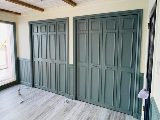 扉のガタガタ・きしみ・うごかない... そのドア、ちゃんと直せます。サービスの画像