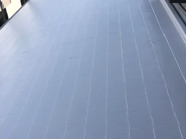 屋根塗装工事【大切な住まいで少しでも長く快適に過ごすために】サービスの画像