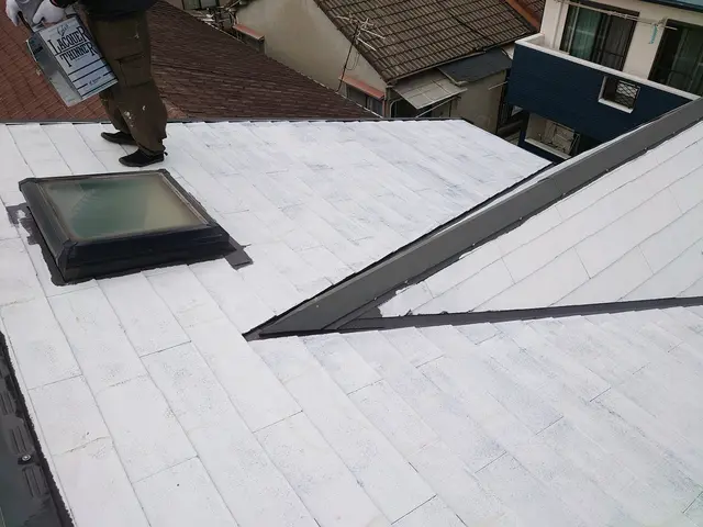 屋根塗装工事【大切な住まいで少しでも長く快適に過ごすために】サービスの画像