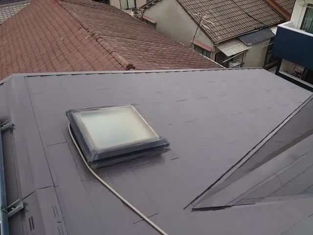 屋根塗装工事【大切な住まいで少しでも長く快適に過ごすために】サービスの画像