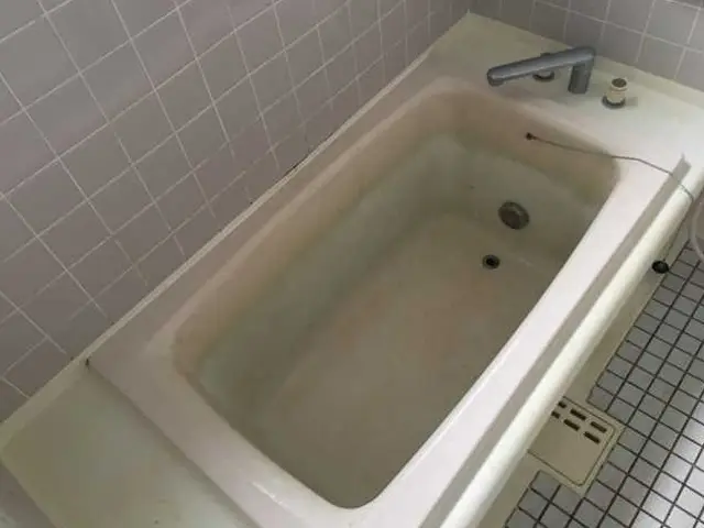バスタブ（浴槽）塗装サービスの画像
