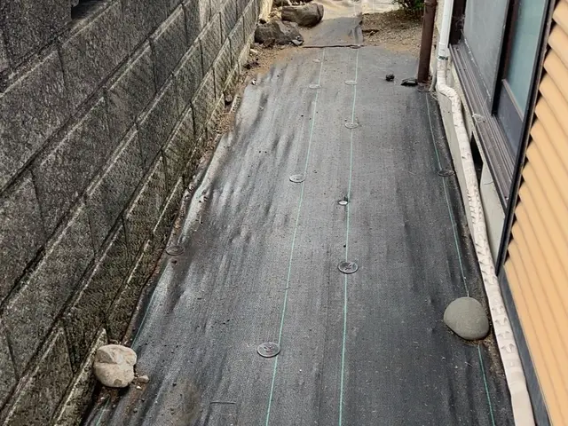 草むしり手作業サービスの画像