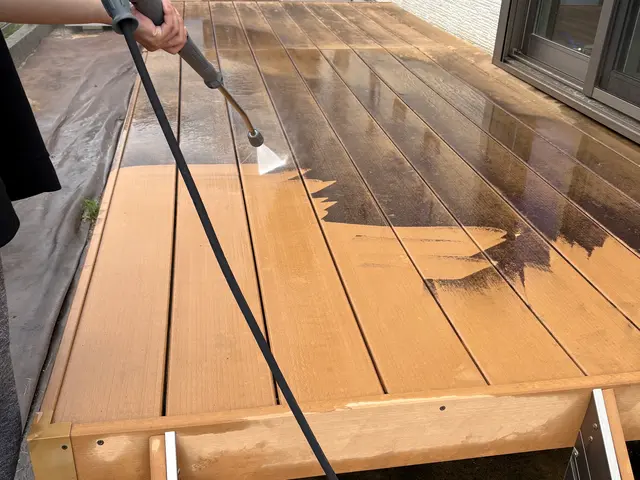 年末の大掃除を今からしちゃいましょう。今ならスケジュールに余裕がありますのでサービスの画像