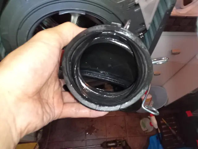 修理屋さんのクリーニング！各種エラーやドラム脱着にも対応いたします！サービスの画像