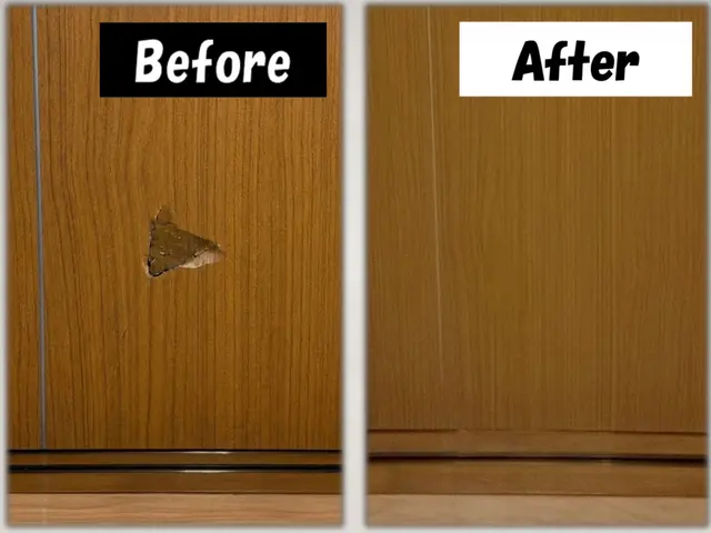 【室内ドアのキズ】直します！★見積無料★時間外もご相談くださいサービスの画像