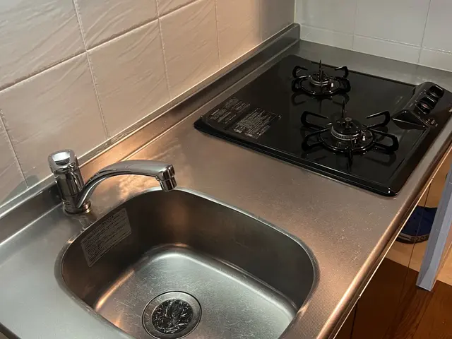 【現在特価中】水回りの清掃は当店にお任せください！水汚れ、油汚れ除去いたしますサービスの画像