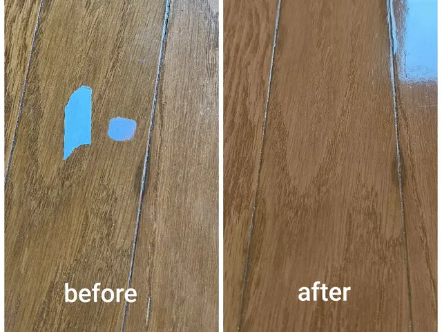 フローリング、ドアの引っ掻き傷、凹み、経年劣化など補修。気になる小キズは消える!サービスの画像
