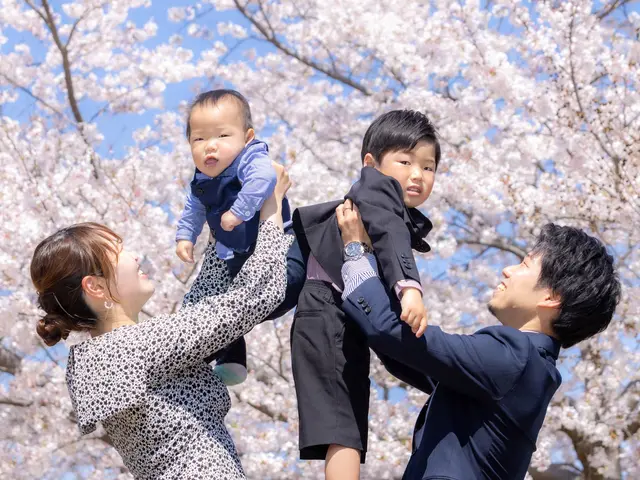 笑顔あふれる一瞬を大切に！記念日を色鮮やかに残します