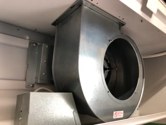 頑固な油汚れ落としは当店へおまかせ！お客様の時間の有効利用のお手伝いしますサービスの画像