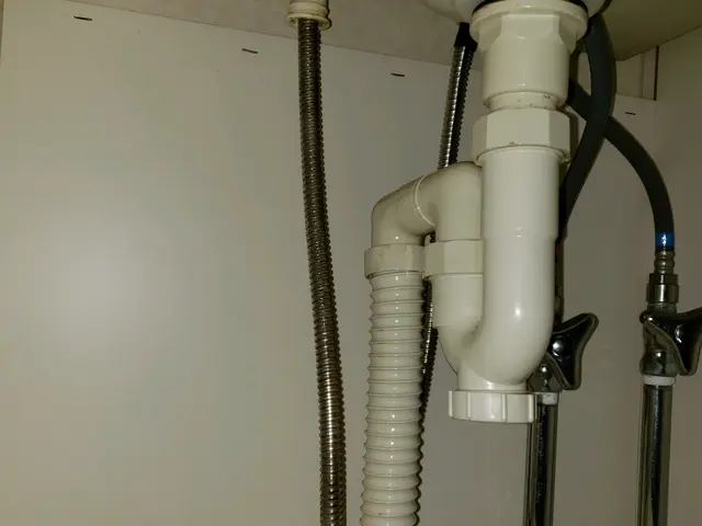 水漏れ修理ご相談下さい(^-^)ｶｰﾄﾞ払いOKサービスの画像