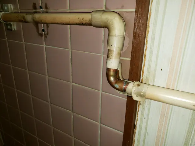 水漏れ修理ご相談下さい(^-^)ｶｰﾄﾞ払いOKサービスの画像