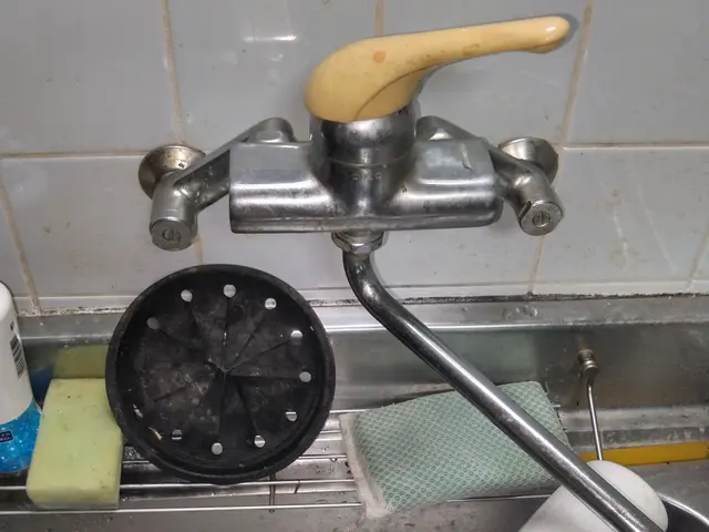 エコ洗剤使用で安心☆キッチン汚れのお悩みは是非当社へ！サービスの画像