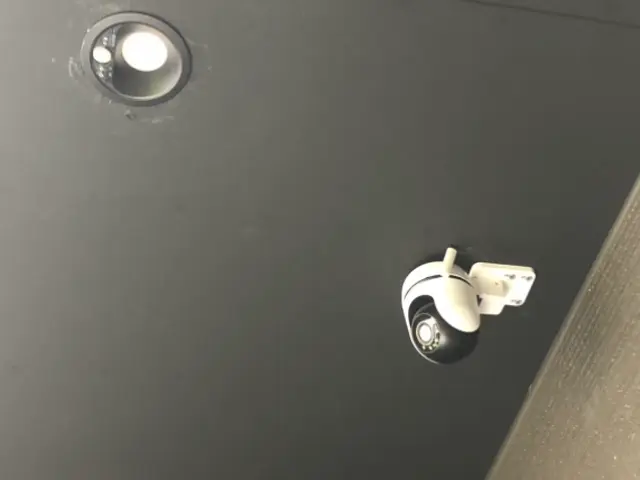 防犯カメラオリジナル支柱取付設置防水対策LAN配線施工同軸施工ｺﾝｾﾝﾄ増設サービスの画像