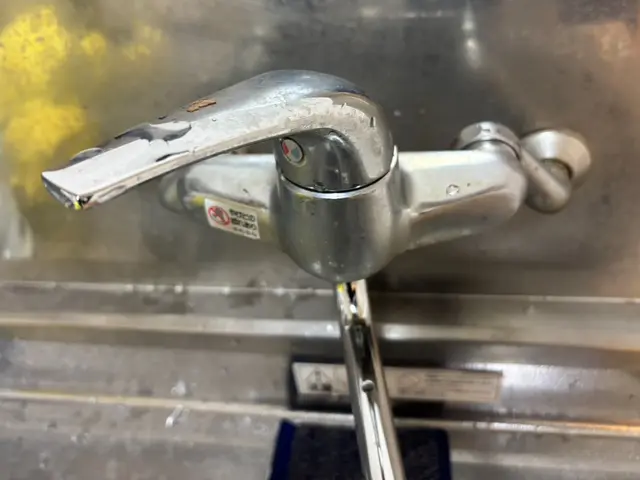 プロの技術でご満足いただけるように心を込めて作業いたしますサービスの画像