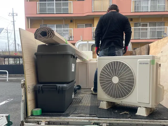 心機一転☆1月は即対応！当日でもご相談下さい！冷蔵庫年式問わずエアコンも無料外しサービスの画像