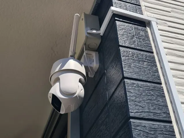 新築一戸建など、無線カメラの設置(WiFi)はお任せください！(1台まで作業可)サービスの画像