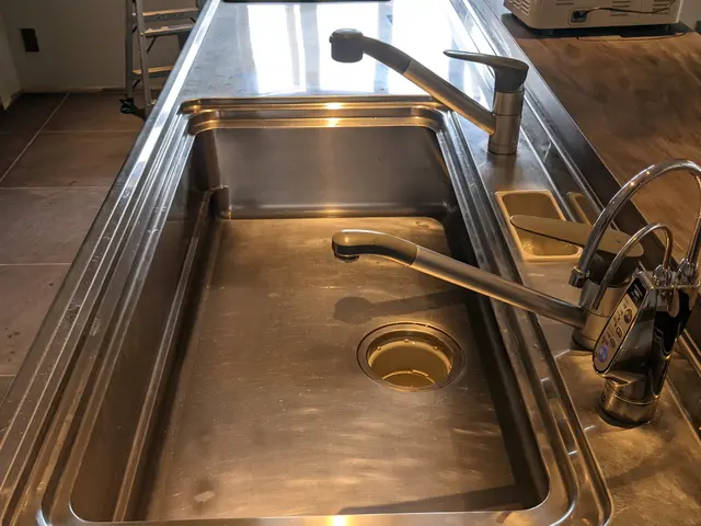 自信の完全自社施工◎一つ一つの現場を大切に、徹底的に丁寧に仕上げます。サービスの画像