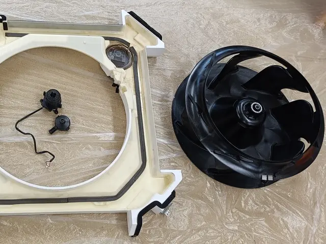 現金払いで抗菌コート無料！11月15日まで！深夜のクリーニングもご相談下さい！サービスの画像