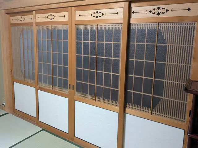 【ふすまの専門店】表具師の技術でご満足いただけるように心を込めて作業いたしますサービスの画像