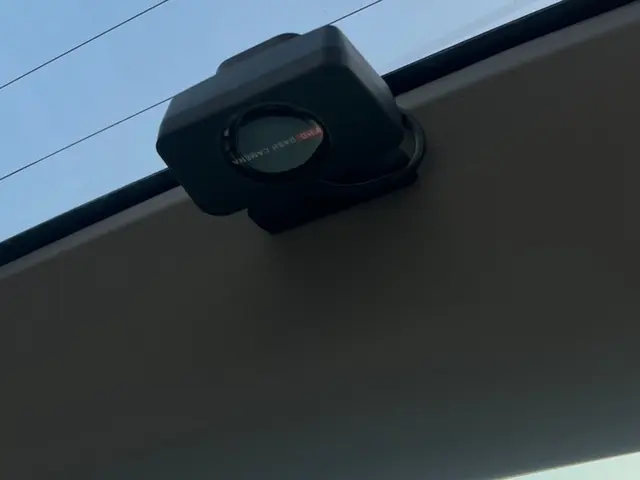 ドライブレコーダー取り付け1,000台以上の実績！大手自動車販売店出身者が対応！サービスの画像