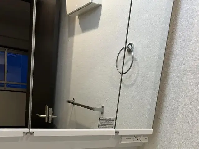 夫婦経営で安心！女性スタッフ同行可能な自社スタッフによる丁寧な5点セット完全清掃サービスの画像