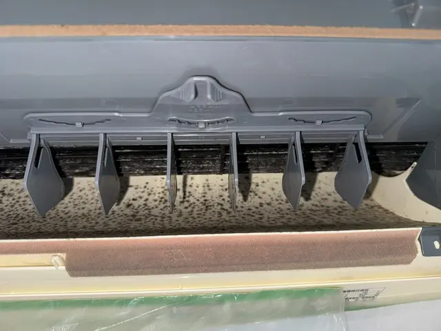 エアコンクリーニングはオリコン顧客満足度５年連続１位の｢おそうじ革命｣サービスの画像