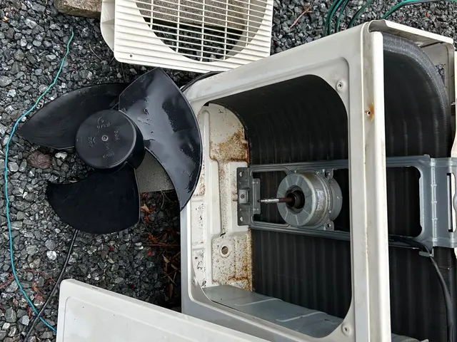 【夫婦で伺います】カビ、埃、油取り除きます！サービスの画像